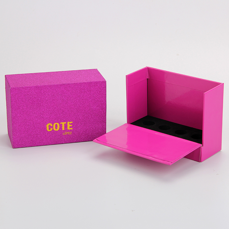Подгонянная роскошью коробка губной помады косметики яркого блеска логотипа золота розовая упаковывая